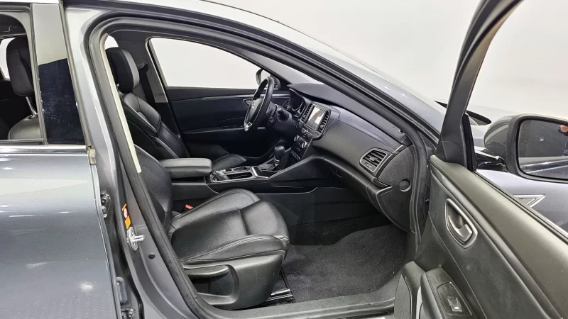 Renault Samsung SM6