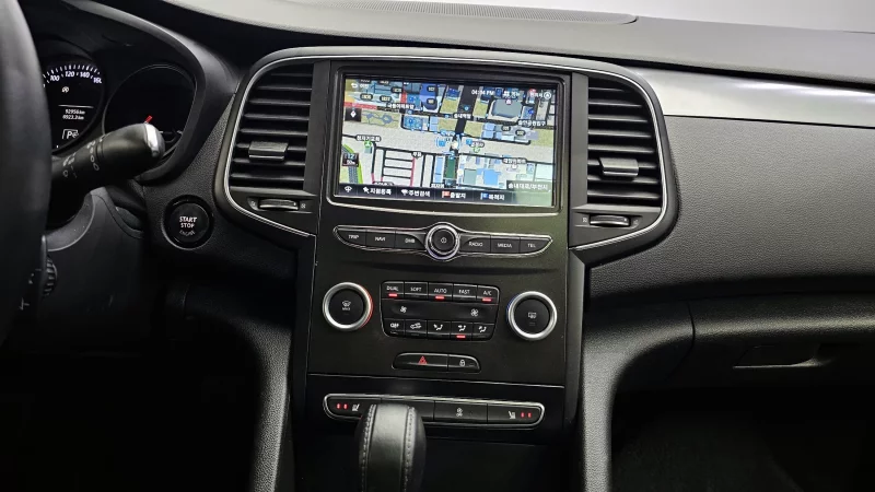 Renault Samsung SM6