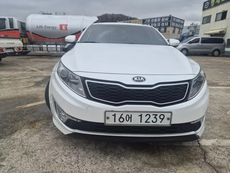 Kia K5