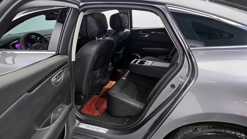 Renault Samsung SM6