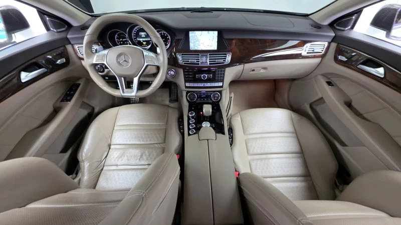 Mercedes-Benz CLS-Class