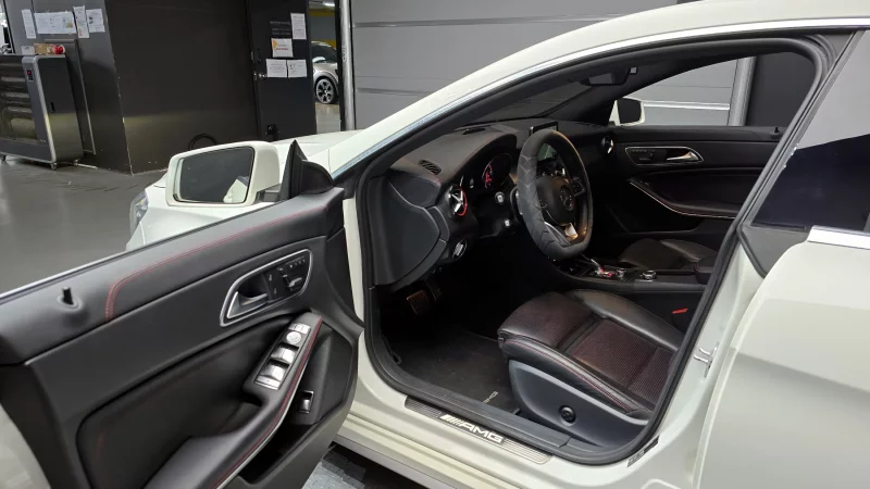 Mercedes-Benz CLA-Class