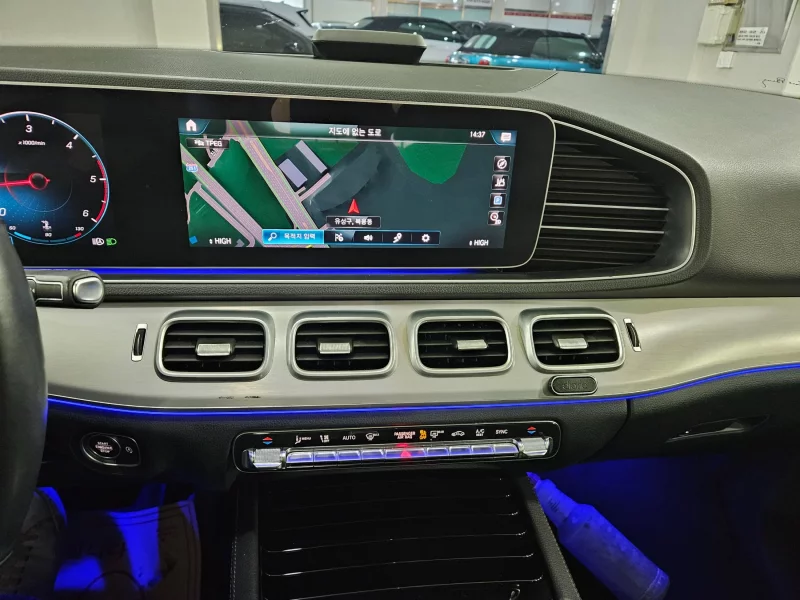 Mercedes-Benz GLE-Class
