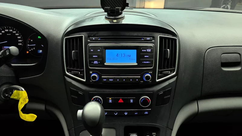 Hyundai Grand Starex