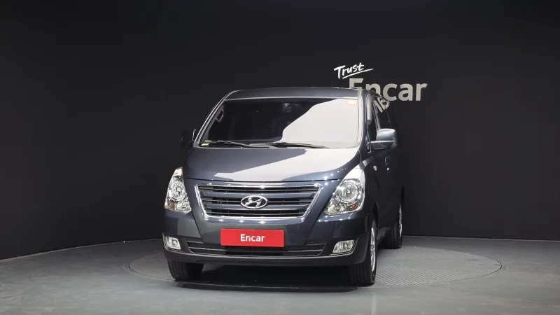 Hyundai Grand Starex