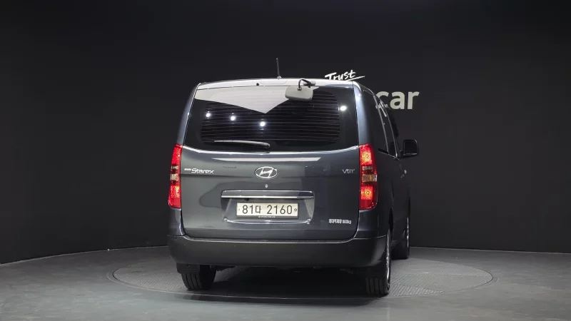 Hyundai Grand Starex