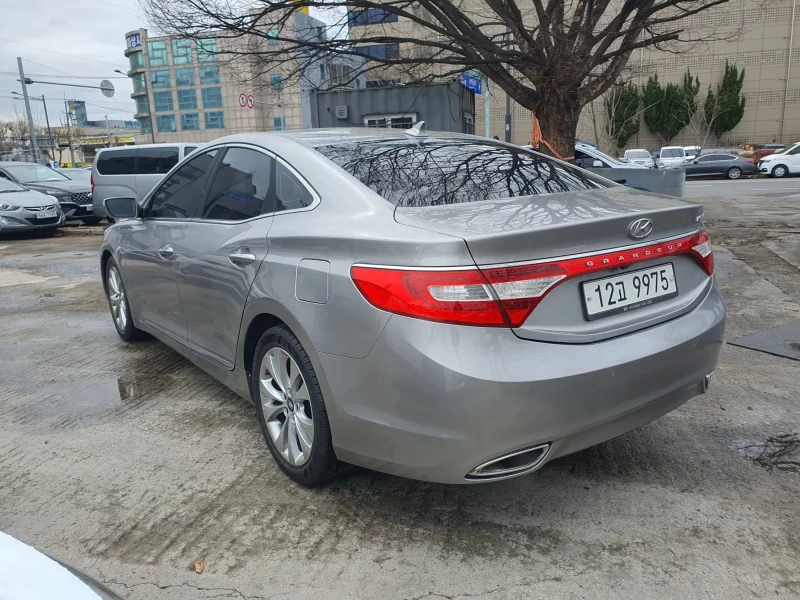 Hyundai Grandeur