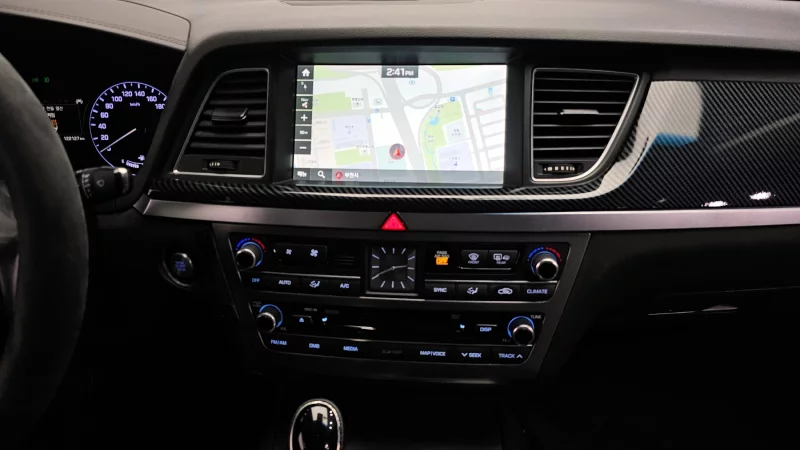 Hyundai Genesis