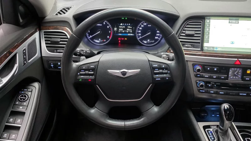 Hyundai Genesis