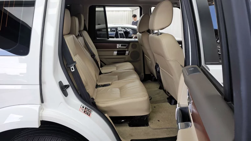 Land Rover DISCOVERY