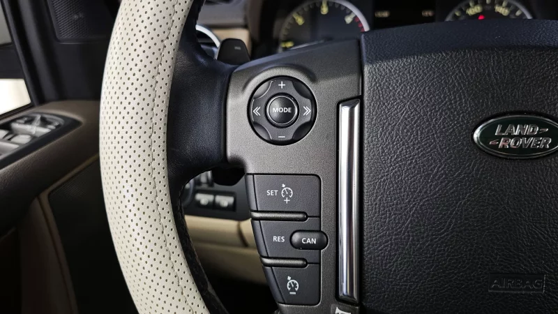 Land Rover DISCOVERY