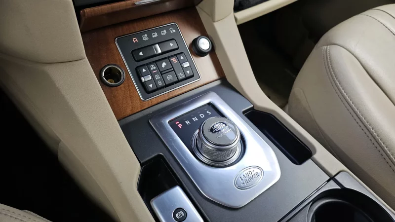 Land Rover DISCOVERY