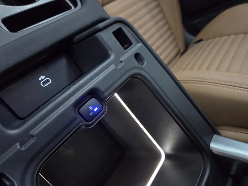 Land Rover DISCOVERY