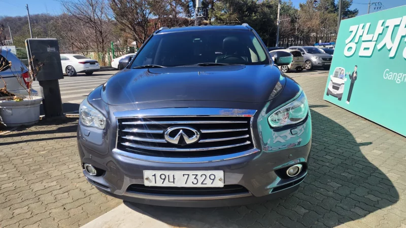 Infiniti JX