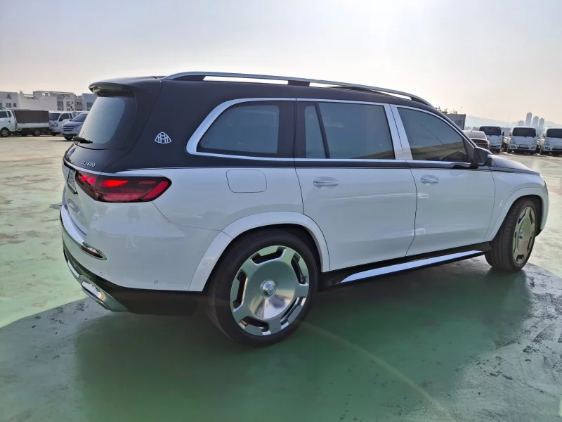 Mercedes-Benz GLS-Class