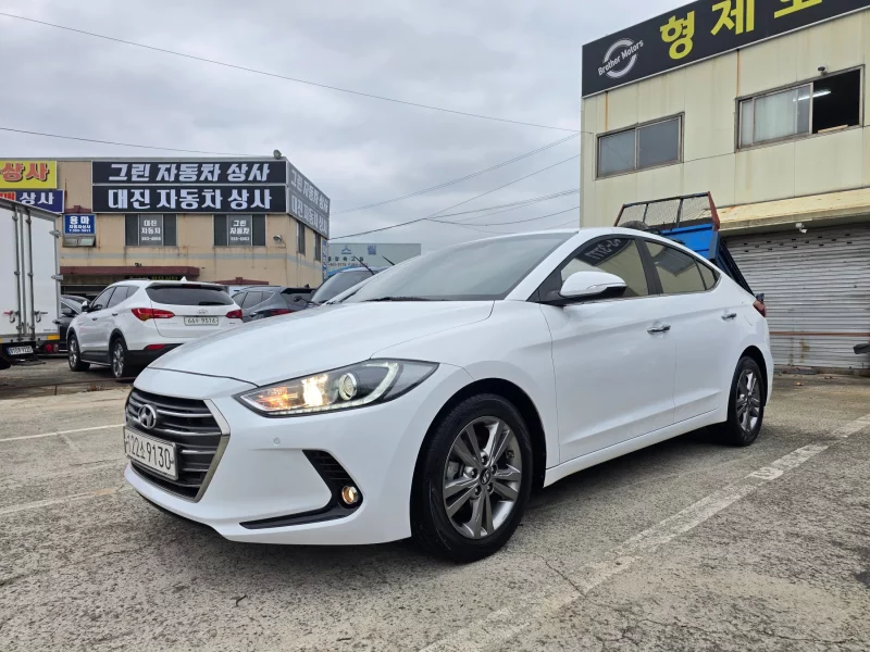 Hyundai AVANTE