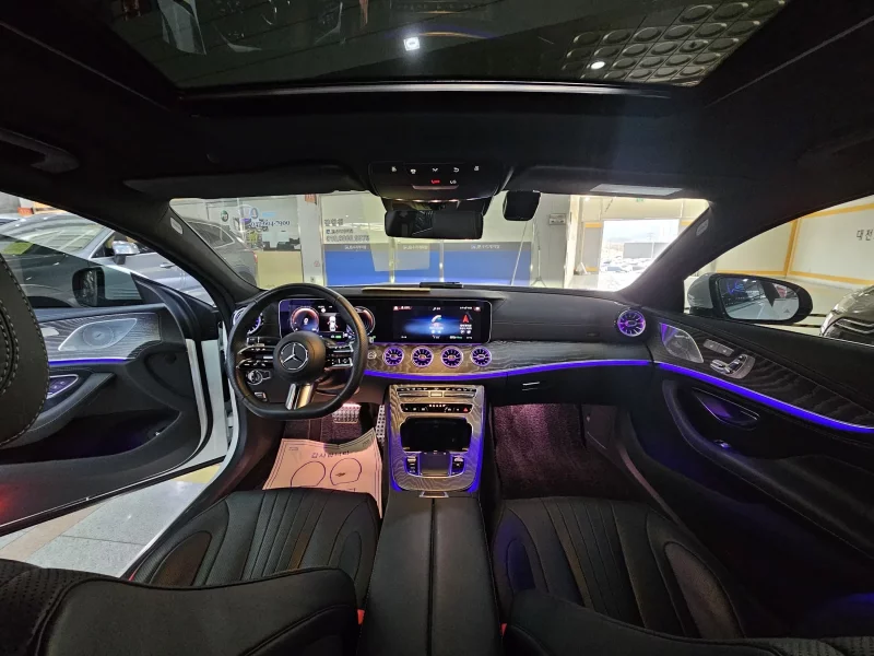 Mercedes-Benz CLS-Class