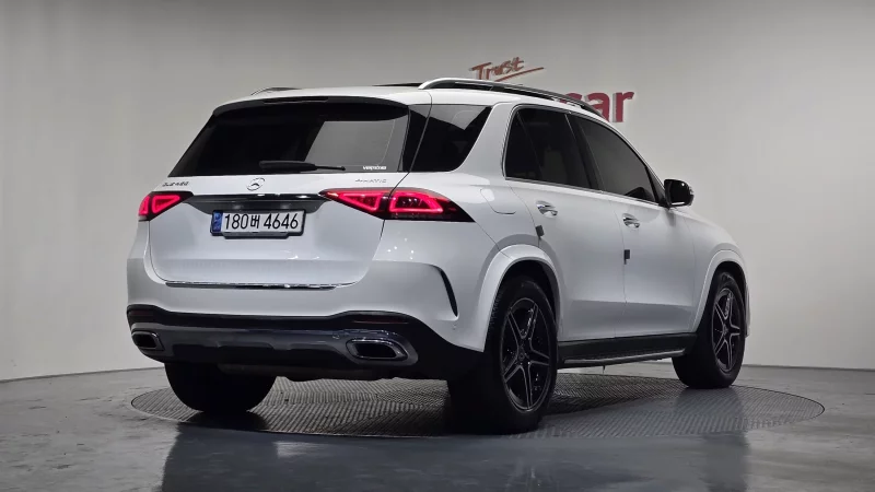 Mercedes-Benz GLE-Class