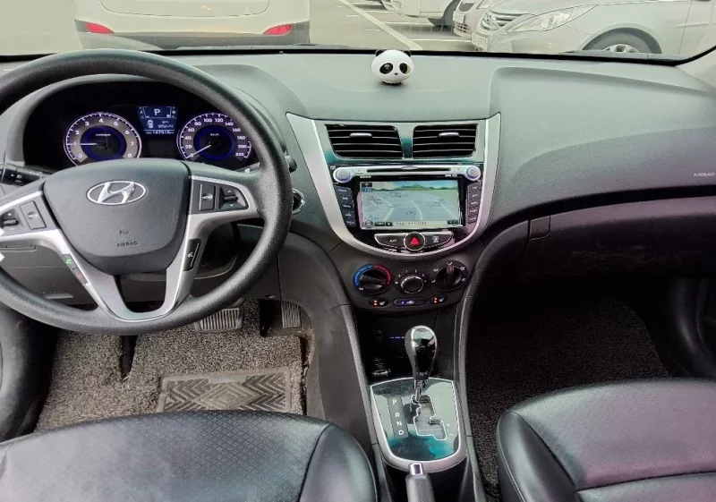Hyundai Accent