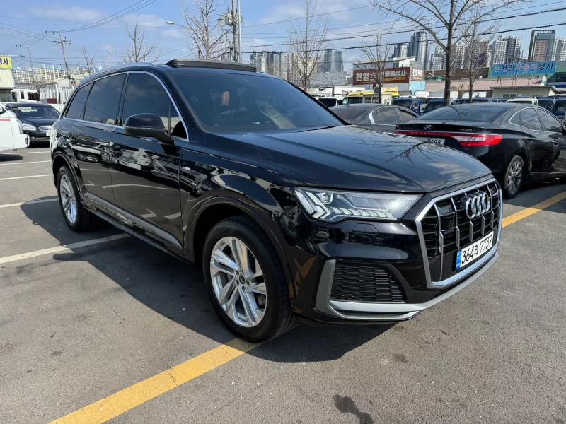 Audi Q7