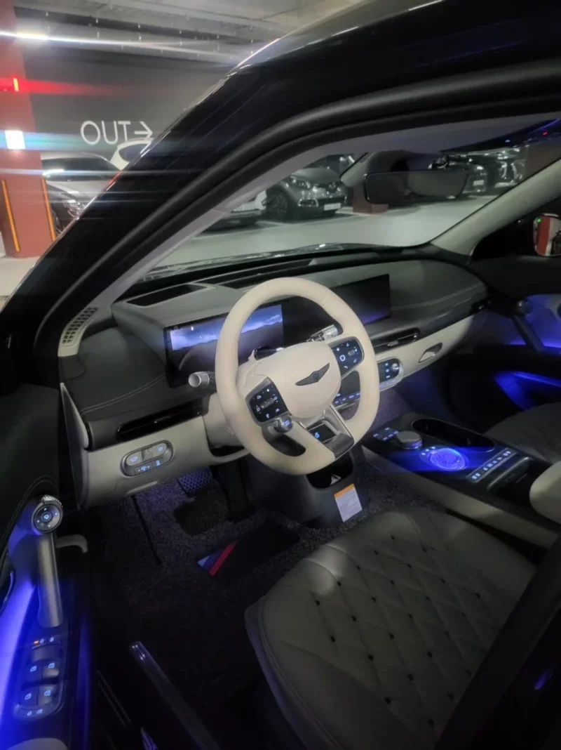 Genesis GV60