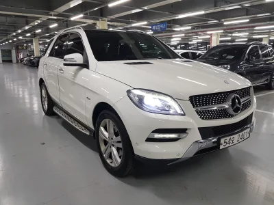 Mercedes-Benz M-class