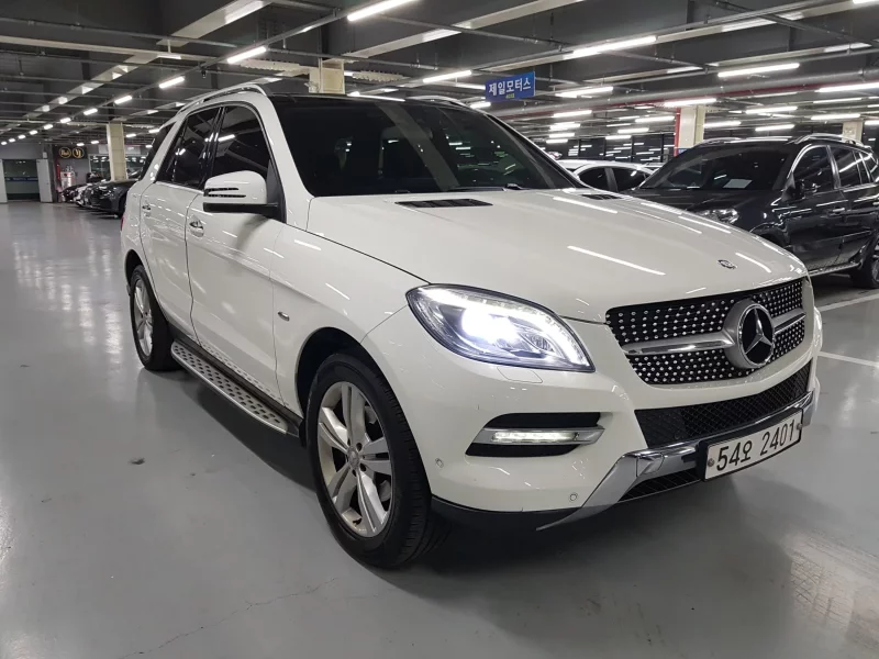 Mercedes-Benz M-class