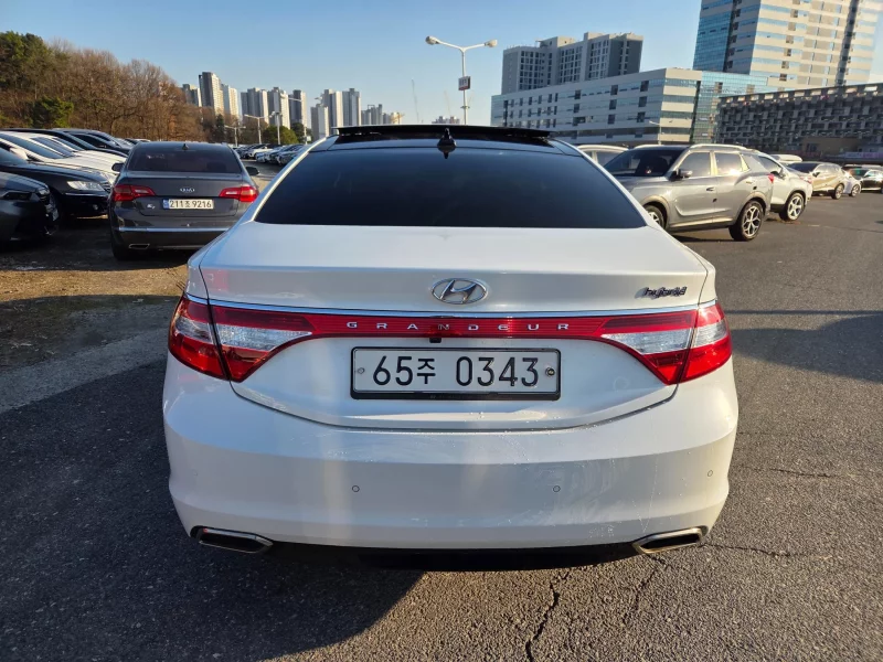 Hyundai Grandeur