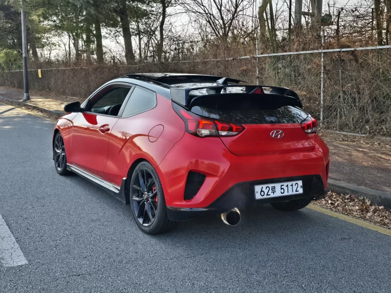 Hyundai Veloster