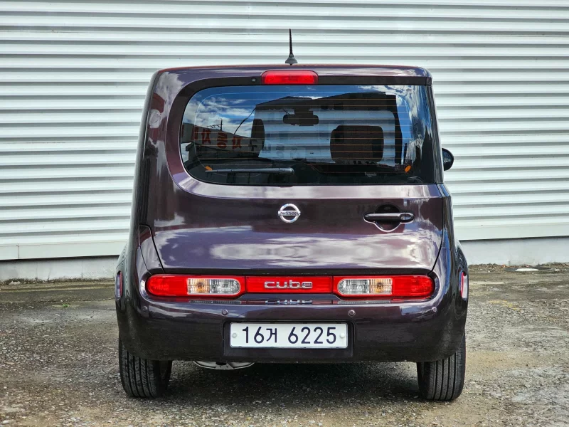 Nissan CUBE