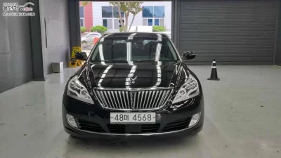 Hyundai Equus
