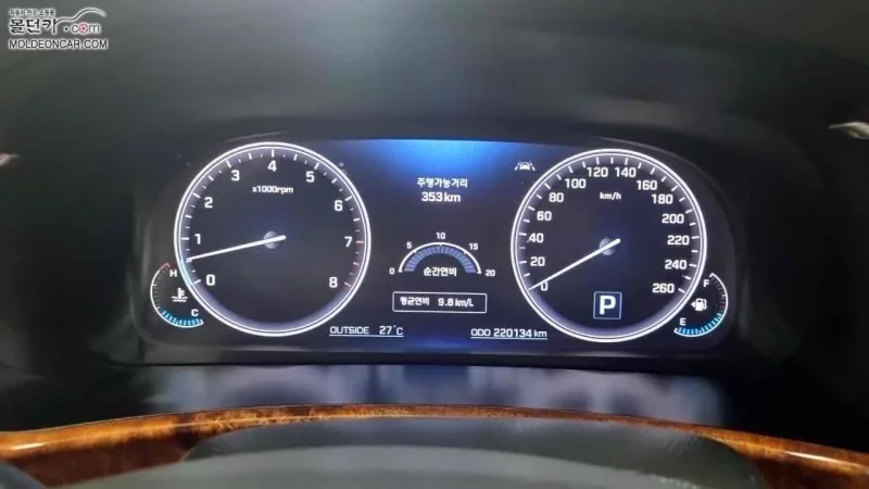 Hyundai Equus