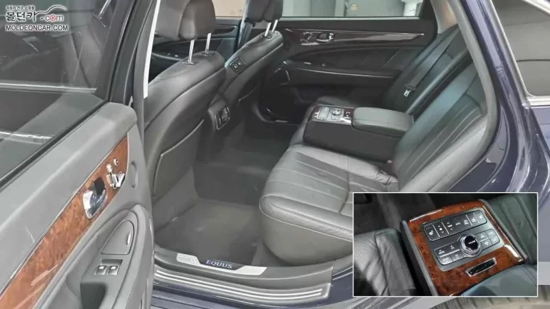 Hyundai Equus