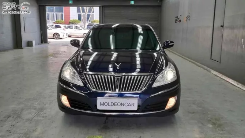 Hyundai Equus