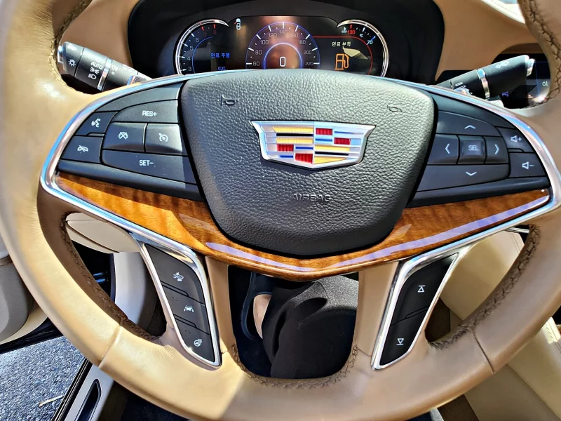 Cadillac CT6