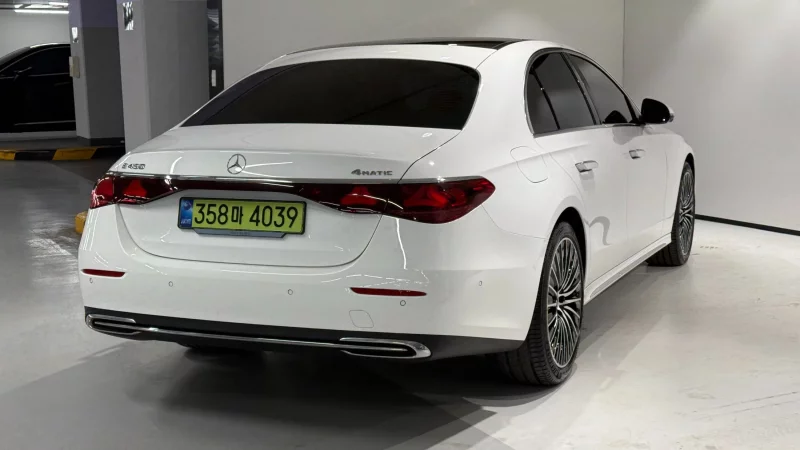 Mercedes-Benz E-Class