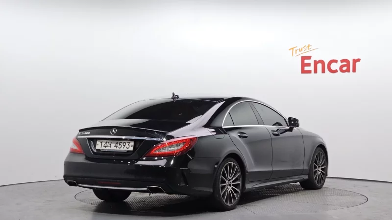 Mercedes-Benz CLS-Class