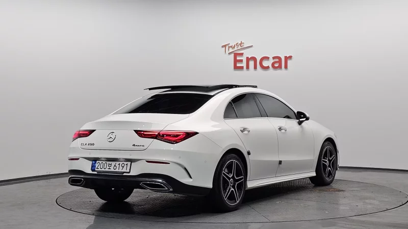 Mercedes-Benz CLA-Class