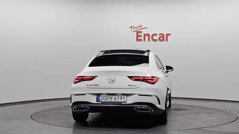 Mercedes-Benz CLA-Class