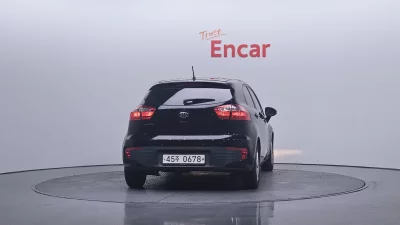 Kia pride