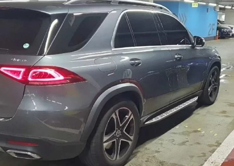 Mercedes-Benz GLE-Class