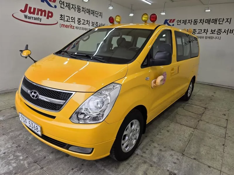 Hyundai Grand Starex
