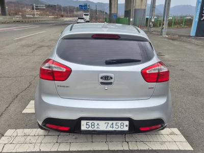 Kia pride