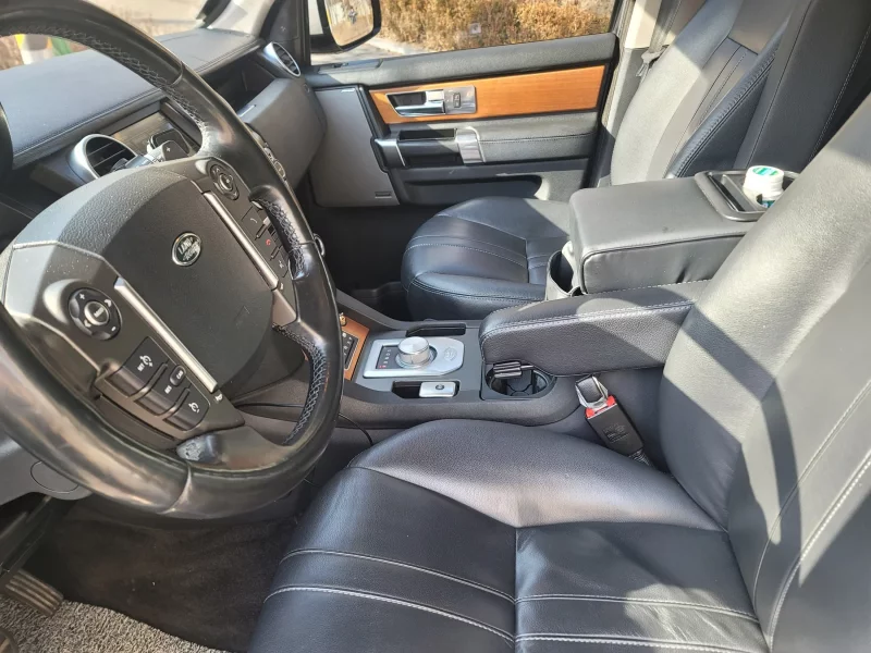 Land Rover DISCOVERY
