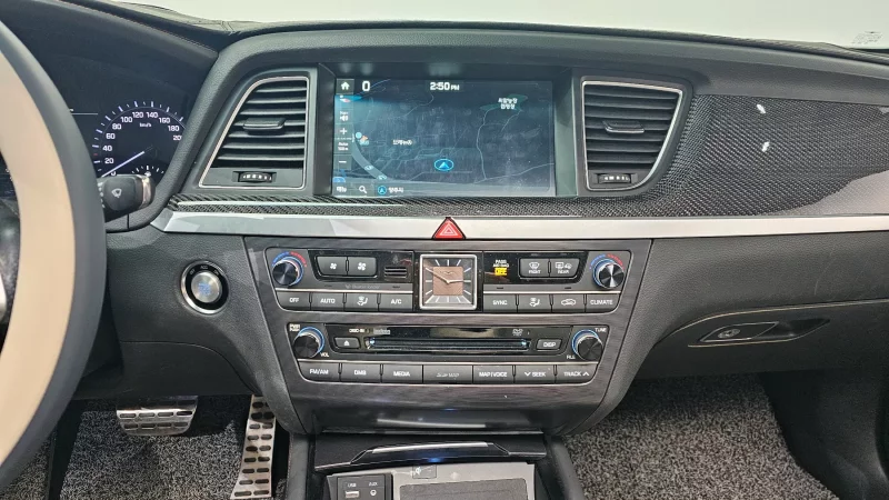Genesis G80