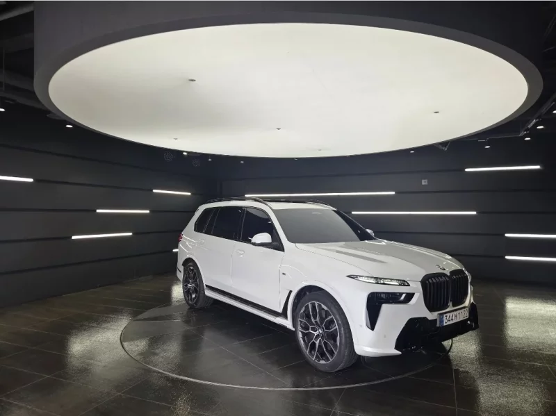 BMW X7