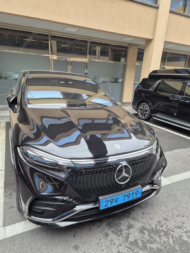 Mercedes-Benz EQS SUV