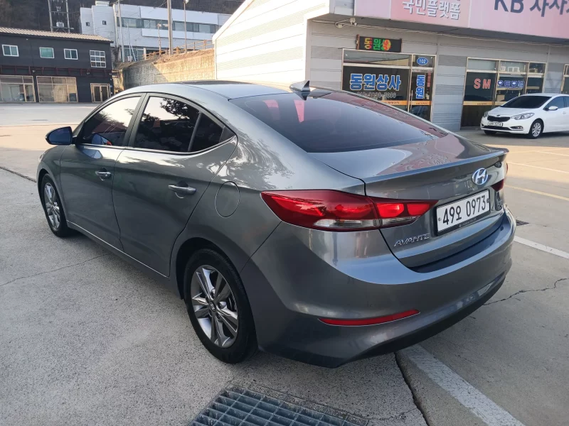 Hyundai AVANTE