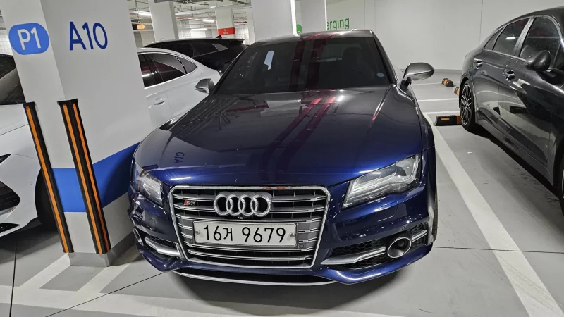 Audi S7