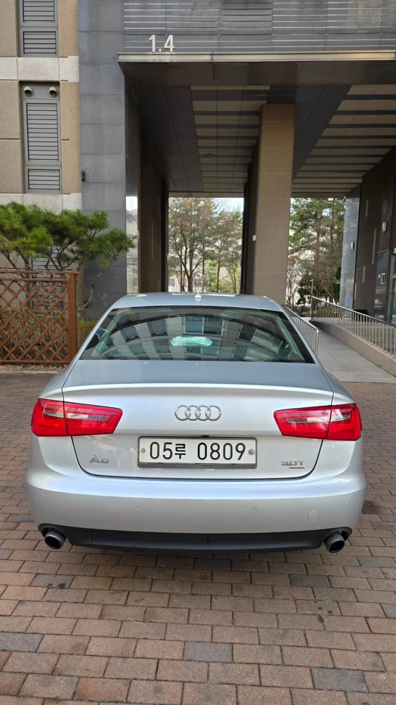 Audi A6